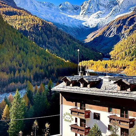 Hotel Gembro คีเอซา อิน วัลมาเลนโก ภายนอก รูปภาพ