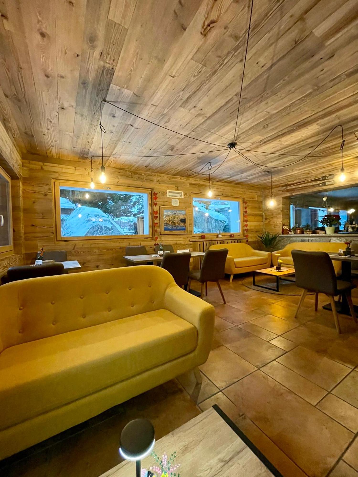 Hotel Gembro คีเอซา อิน วัลมาเลนโก ภายนอก รูปภาพ