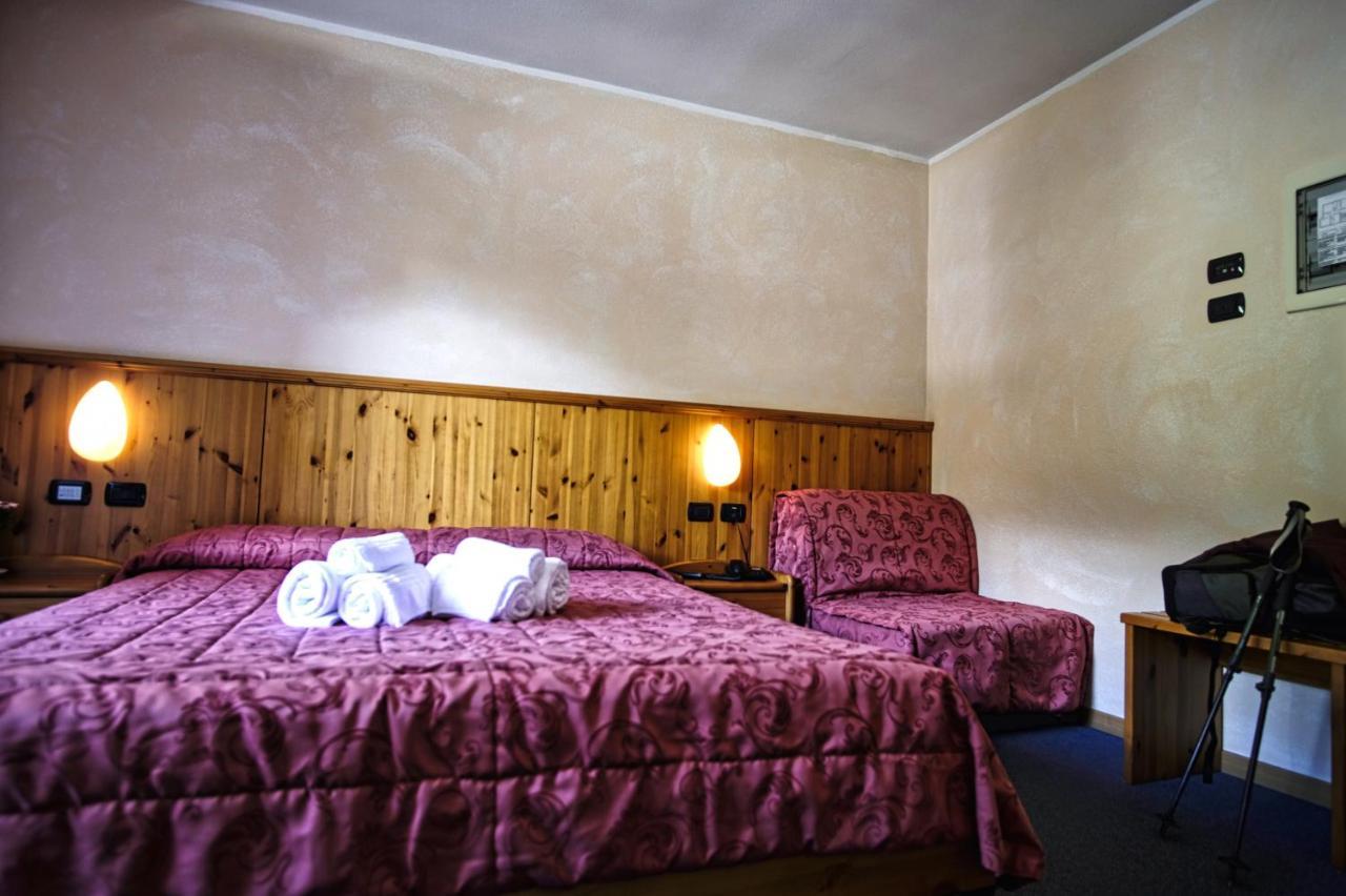 Hotel Gembro คีเอซา อิน วัลมาเลนโก ภายนอก รูปภาพ